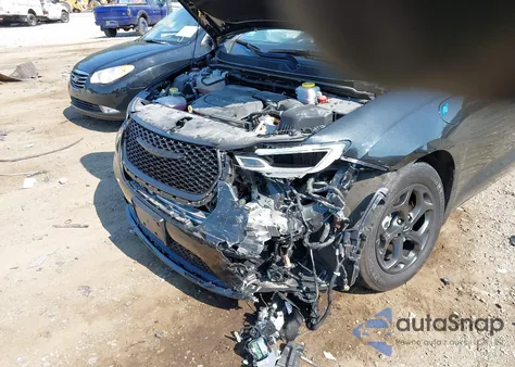 2023 Chrysler Pacifica Hybrid Touring L from USA, damaged, VIN 2C4RC1L76PR543270